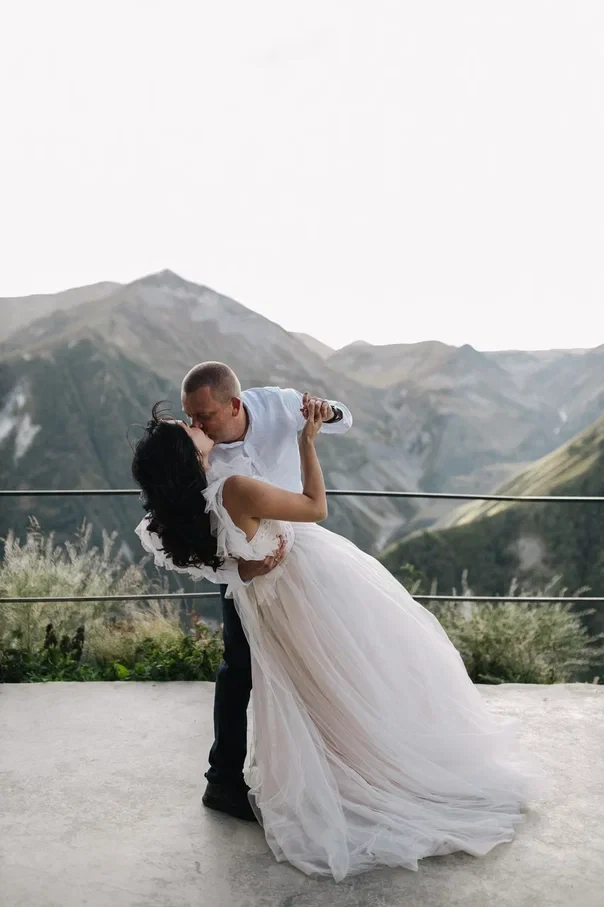 Организация свадьбы в горах Грузии для иностранцев