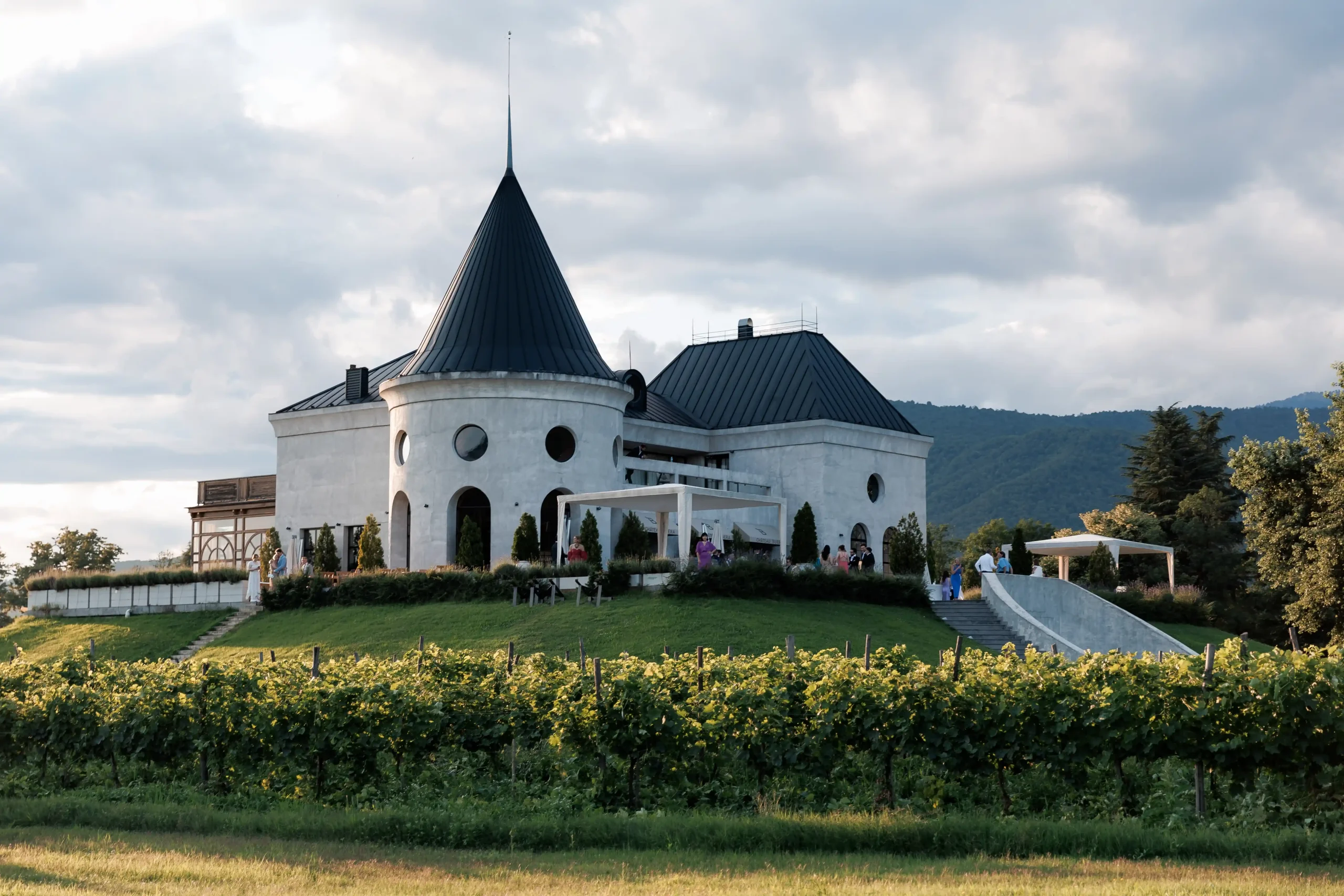 Лучшие локации для свадьбы в Грузии для иностранцев