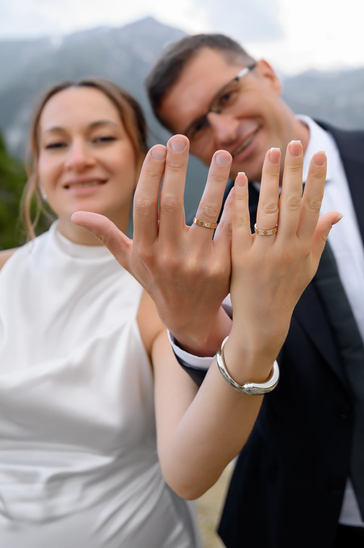 Свадебная фотосессия в горах Грузии для иностранцев