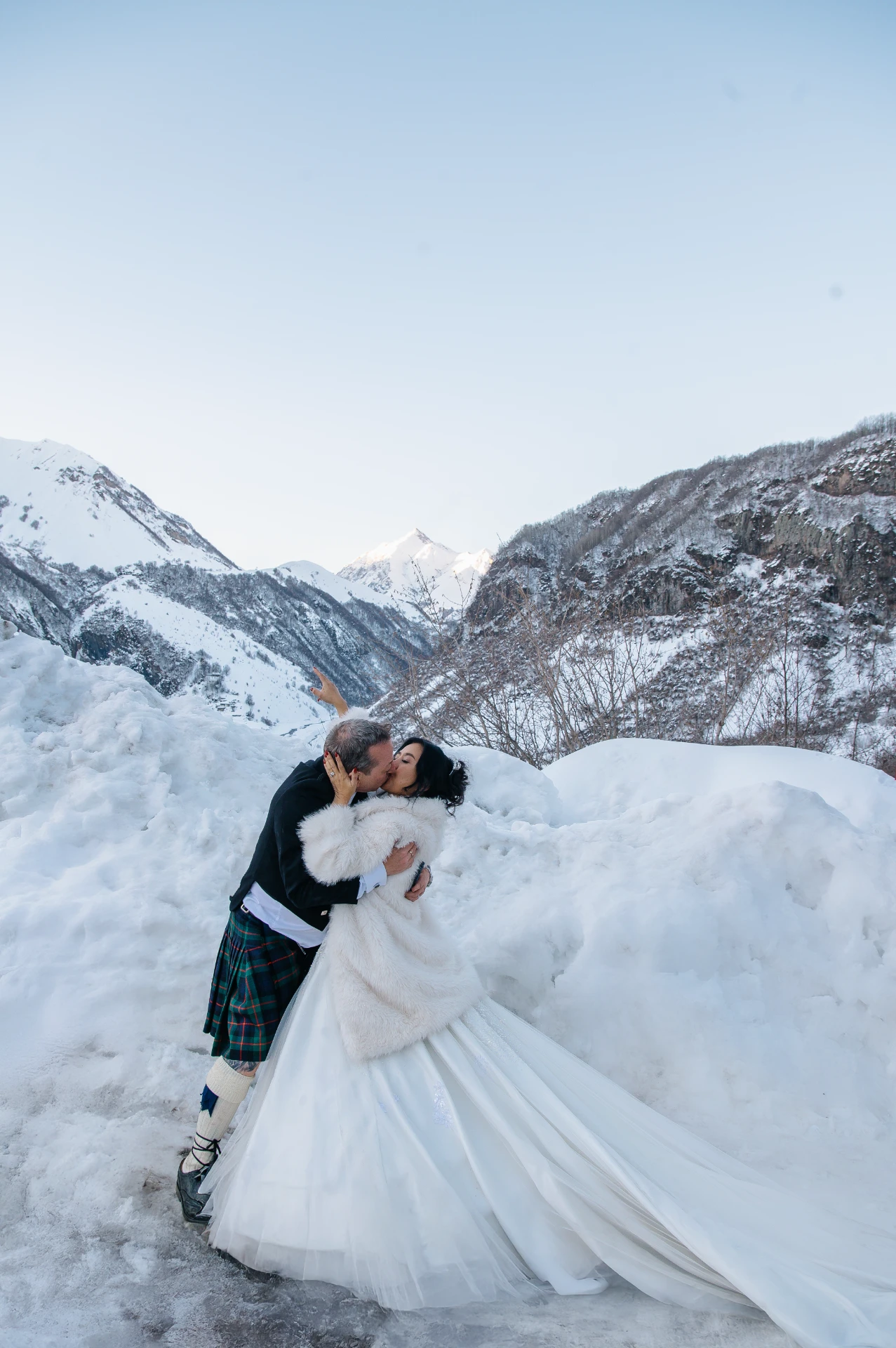 свадьба в горах Грузии для иностранных граждан
