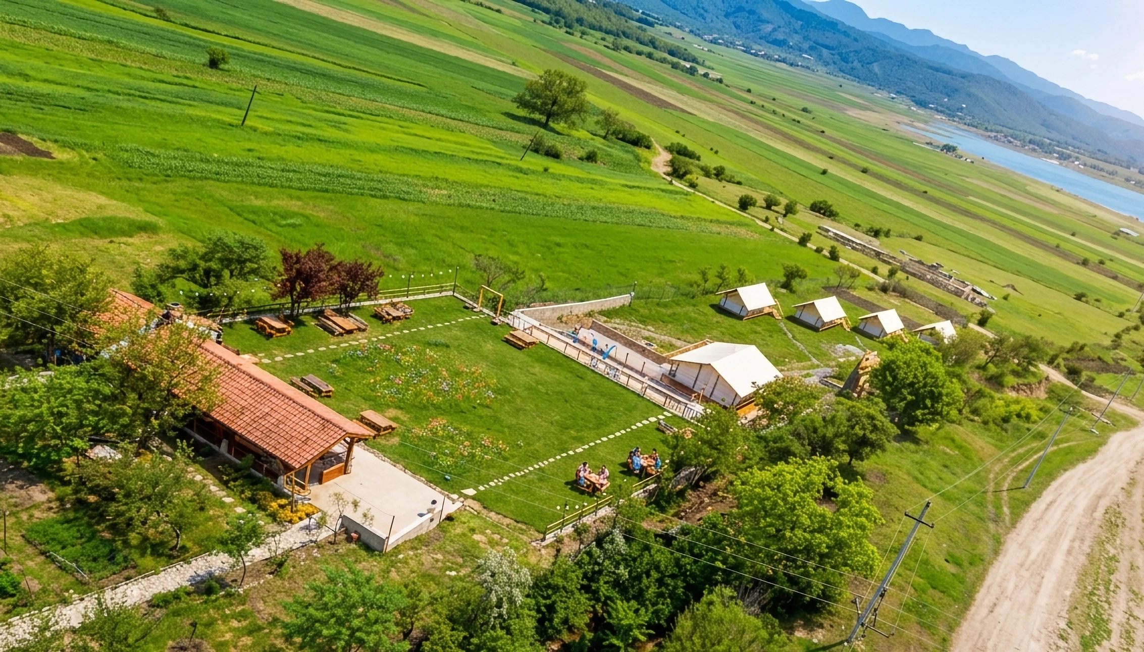 Кемпинг Salty Garden Грузия свадьба для иностранных пар